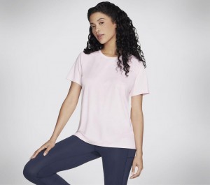 Pink Skechers Go Dri Swift Women's T-Shirt | NFLE-15973