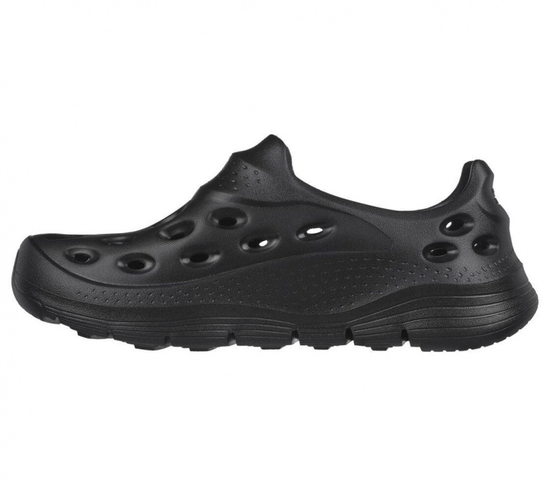 Black Skechers Arch Fit Go Foam Men's Sandals | IBSP-54706