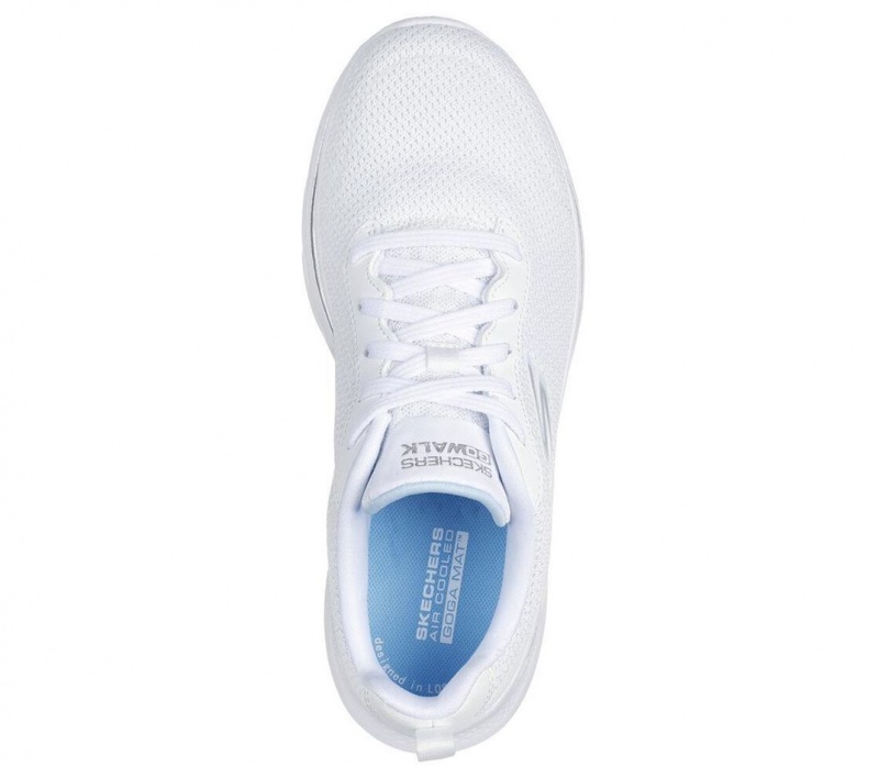 White Skechers Go Walk 7 - Clear Path Women's Sneakers | WGOZ-38076