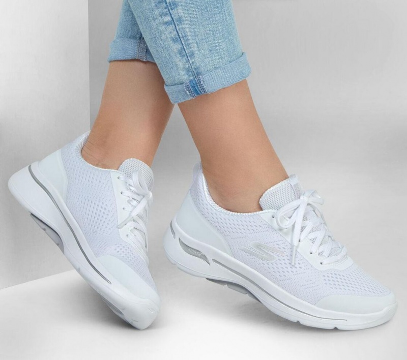 White Skechers Go Walk Arch Fit - Motion Breeze Women's Sneakers | HPMT-98721